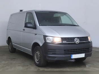 Used Volkswagen Transporter 2017 for sale - 77490247: Photo