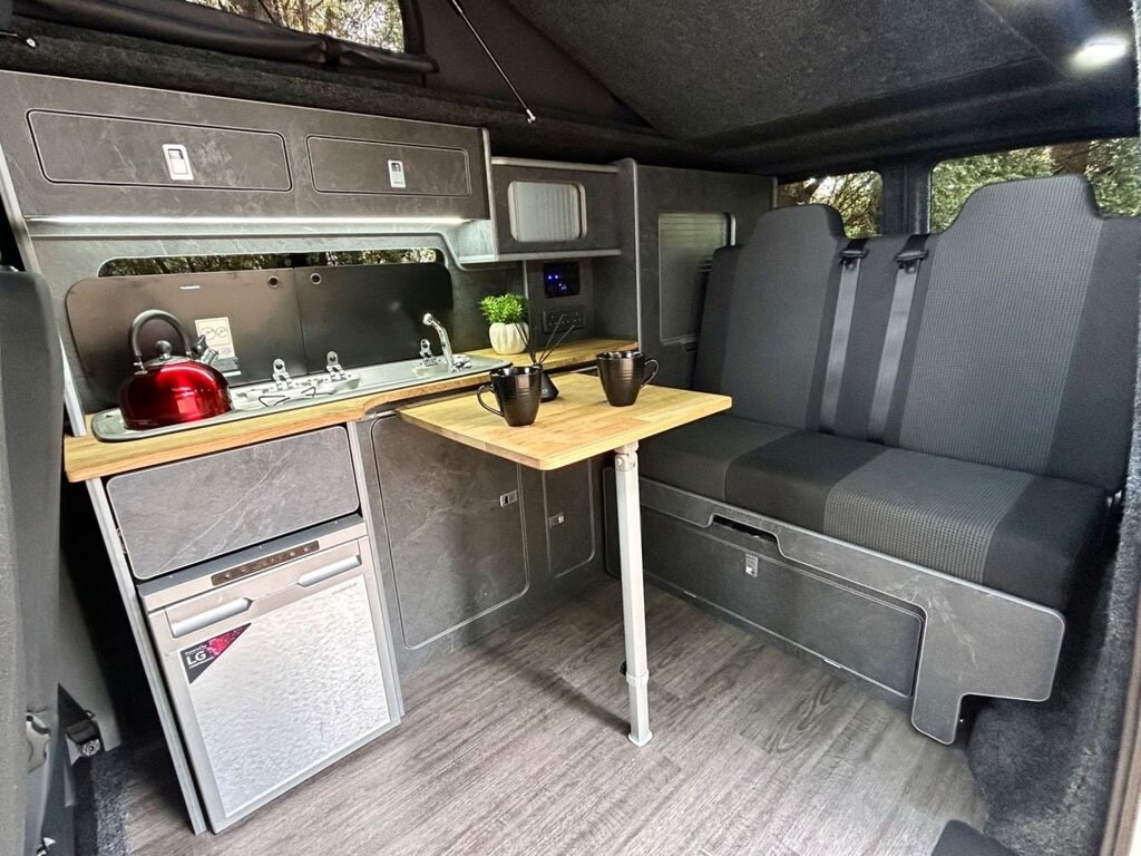 Used Volkswagen Transporter 2021 for sale - 76637852: Photo 3