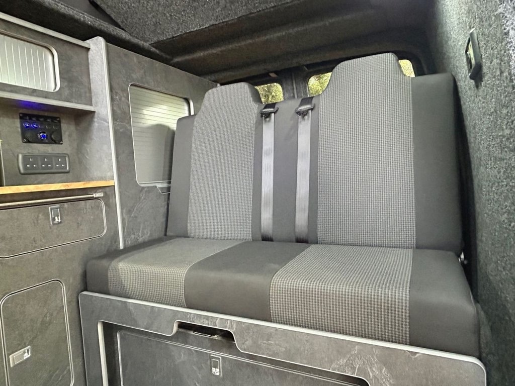 Used Volkswagen Transporter 2021 for sale - 76637852: Photo 8