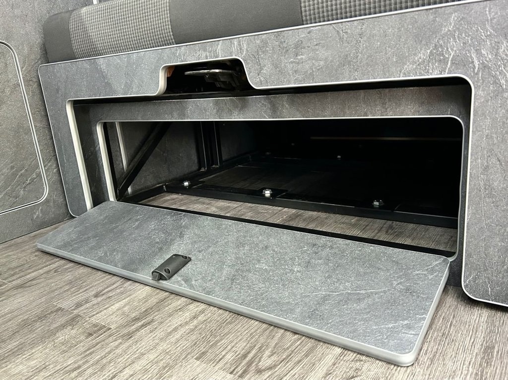 Used Volkswagen Transporter 2021 for sale - 76637852: Photo 9