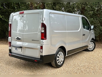 Used Renault Trafic 2021 for sale - 79206103: Photo