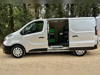 Used Renault Trafic 2021 for sale - 79206103: Photo
