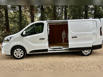 Used Nissan Primastar 2023 for sale - 79705624: Photo