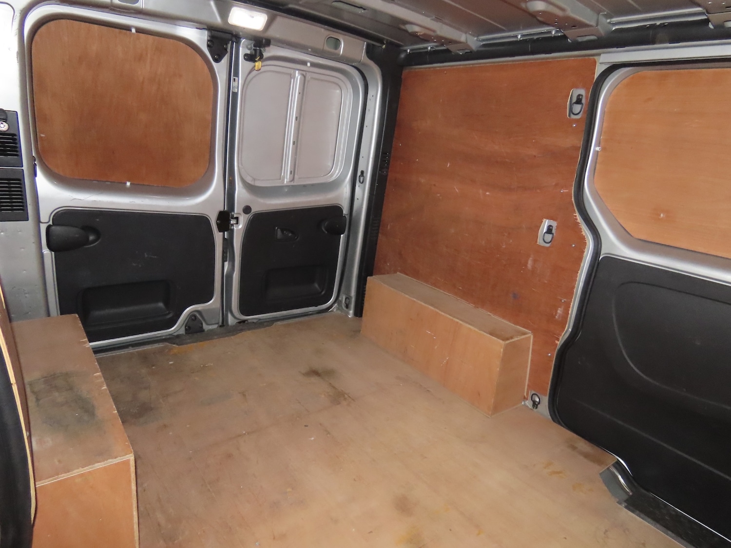 Used Vauxhall Vivaro 2016 for sale - 78161826: Photo 4