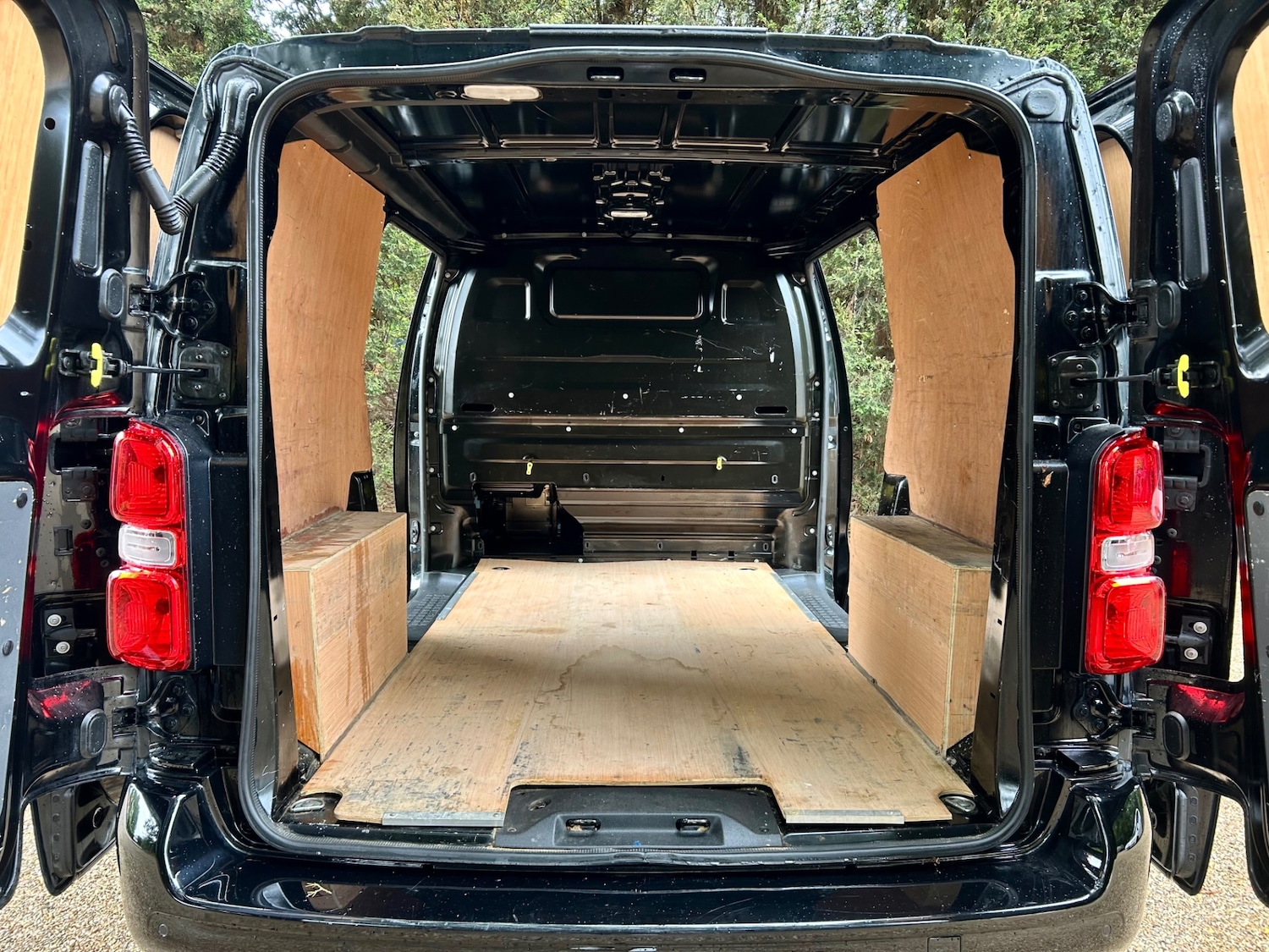 Used Vauxhall Vivaro 2022 for sale - 76630414: Photo 3