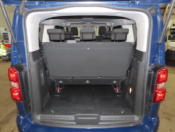 Used Peugeot Traveller 2018 for sale - 78620119: Photo