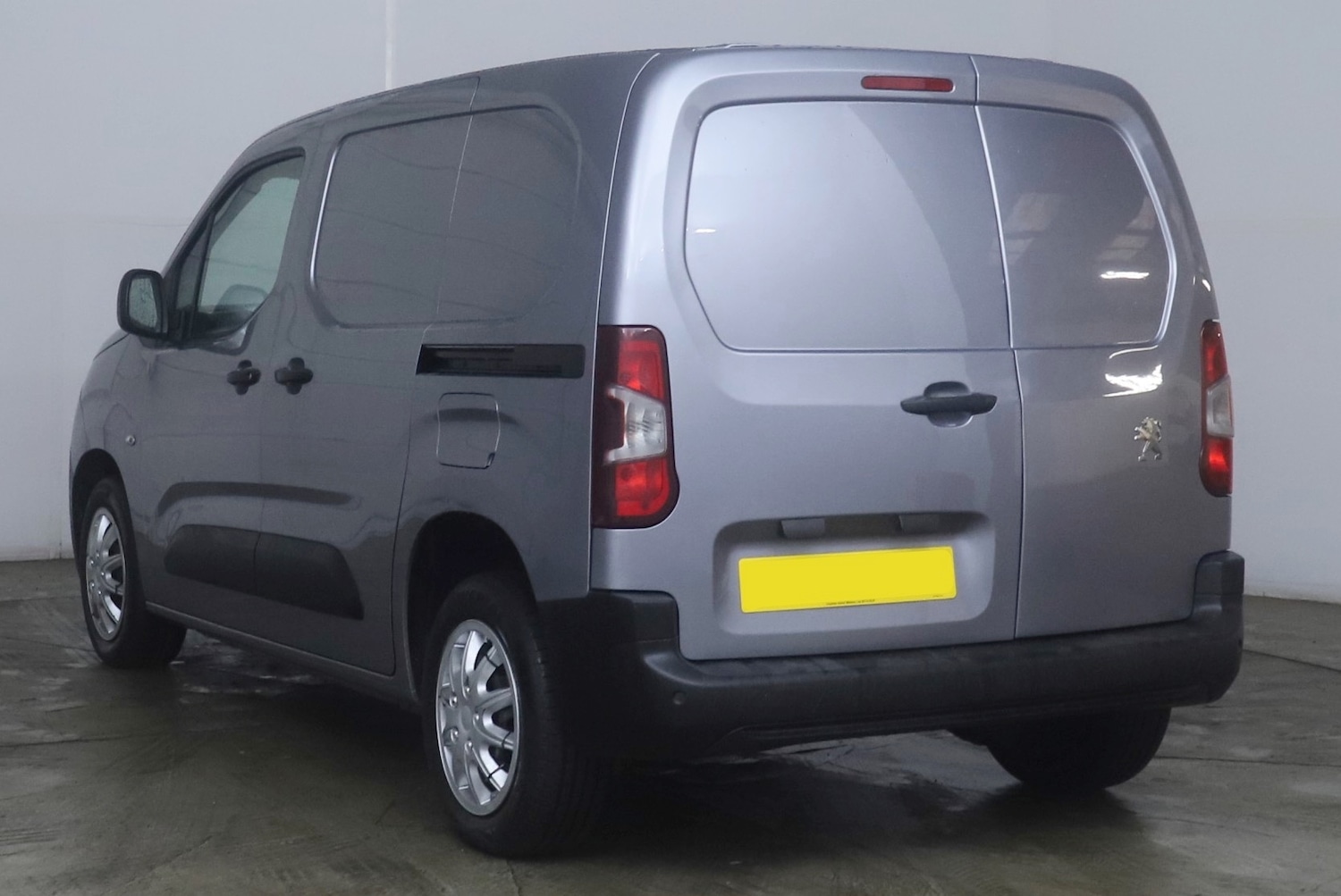 Used Peugeot Partner 2019 for sale - 77833584: Photo 2