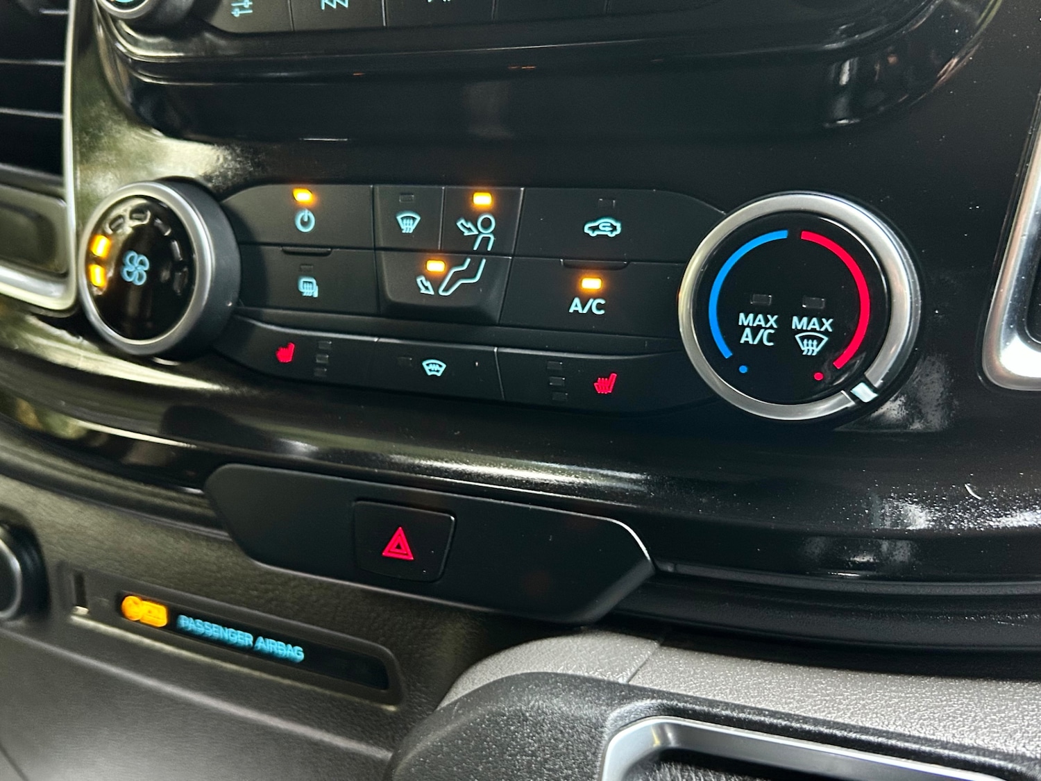 Used Ford Transit Custom 2018 for sale - 76627419: Photo 17