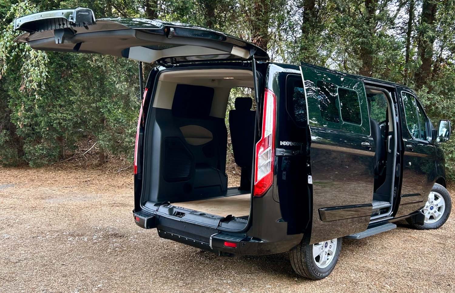 Used Ford Tourneo Custom 2018 for sale - 76637475: Photo 4