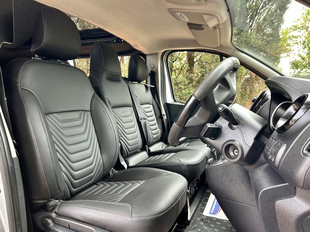 Used Vauxhall Vivaro 2018 for sale - 76638624: Photo 21