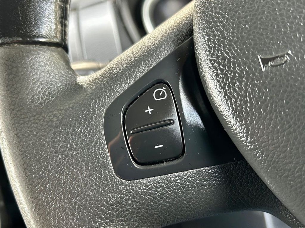 Used Vauxhall Vivaro 2018 for sale - 76638624: Photo 24