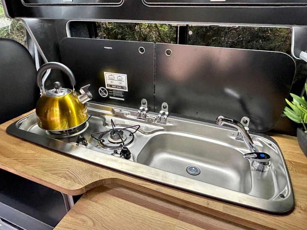 Used Vauxhall Vivaro 2018 for sale - 76638624: Photo 6