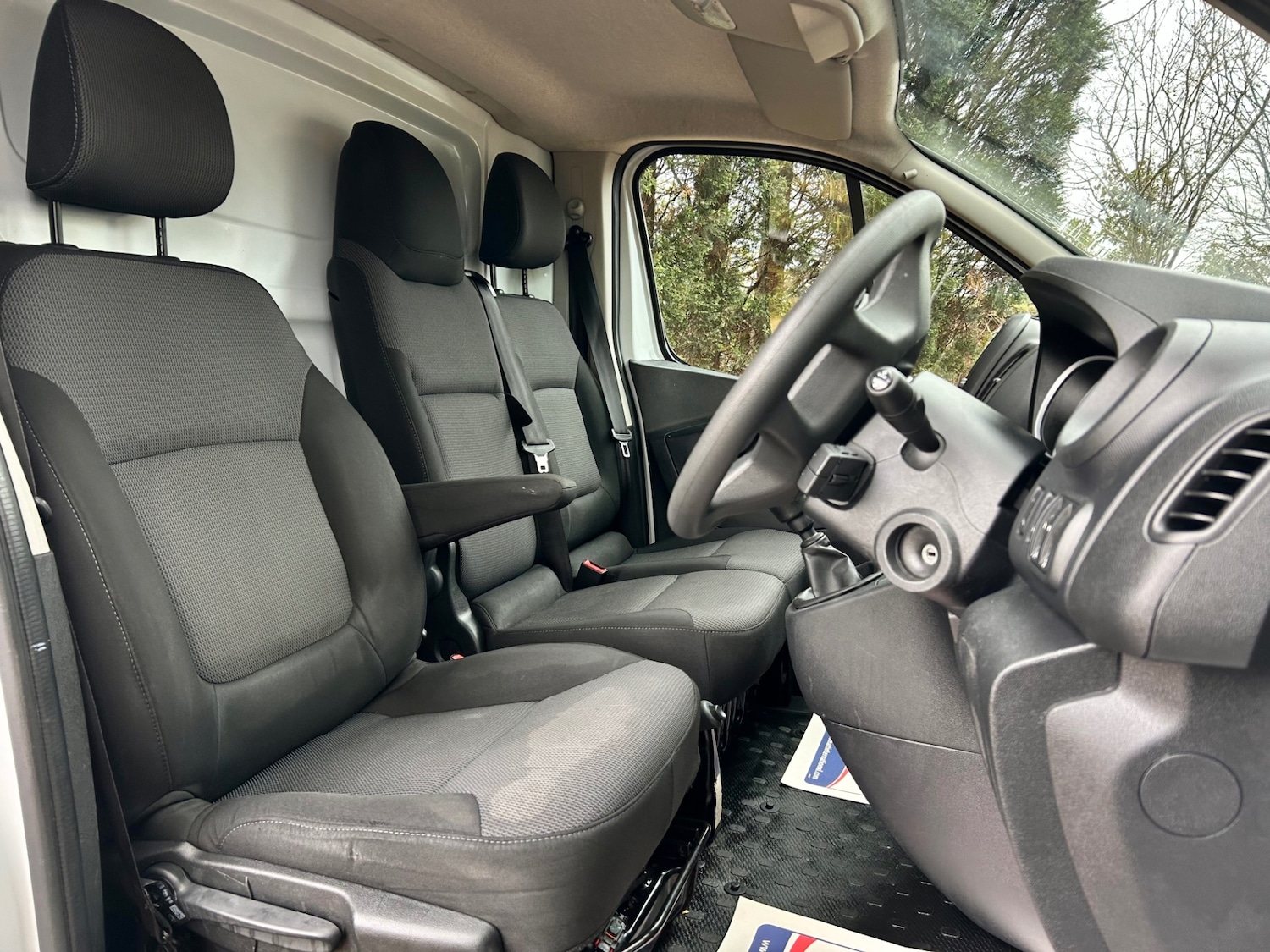 Used Nissan NV300 2021 for sale - 76637509: Photo 6