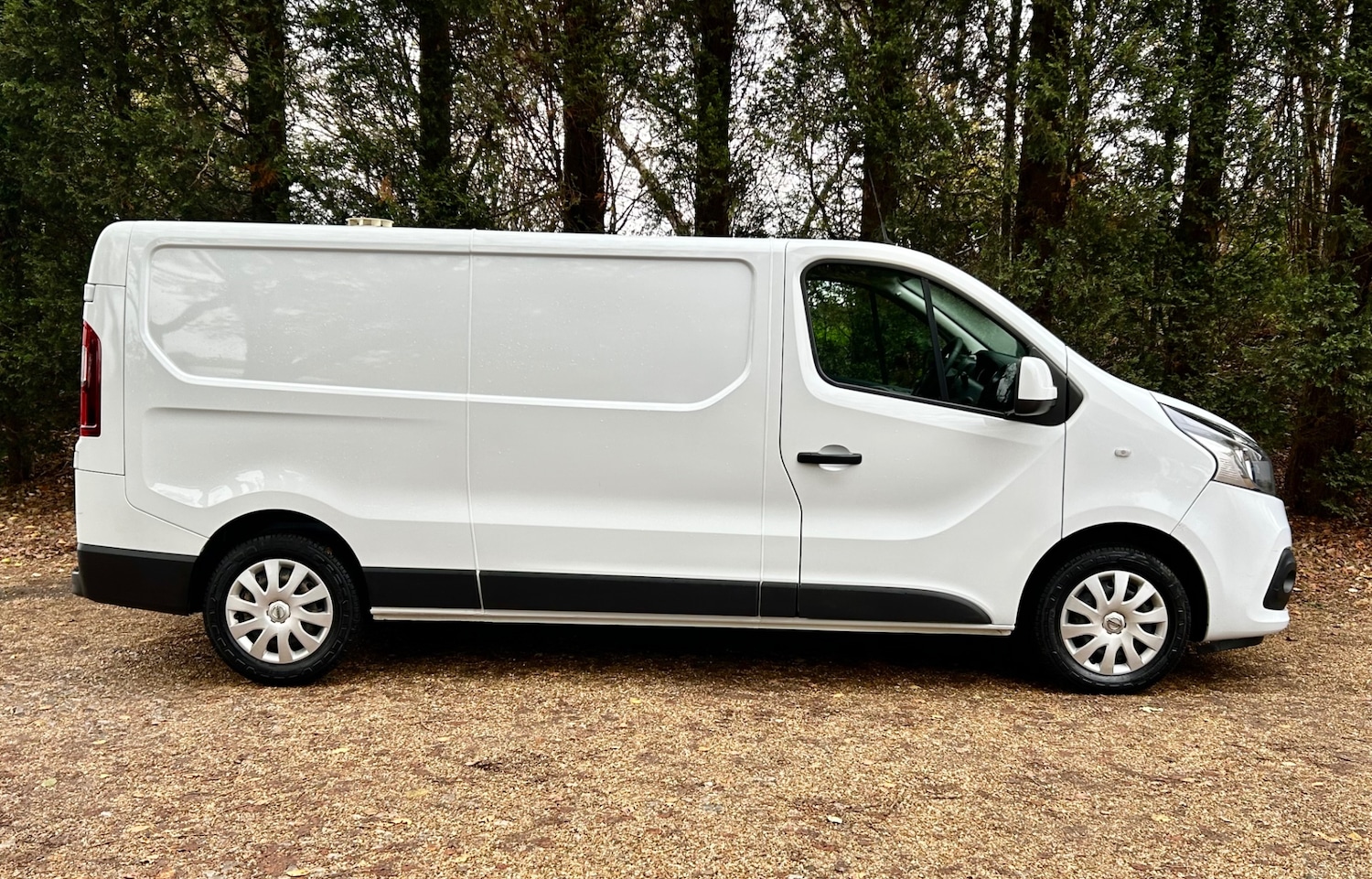 Used Nissan NV300 2021 for sale - 76637509: Photo 7