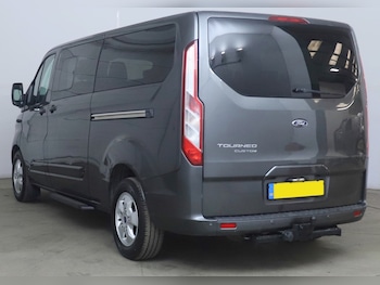 Used Ford Tourneo Custom 2017 for sale - 78619906: Photo