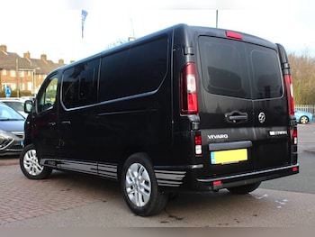 Used Vauxhall Vivaro 2018 for sale - 78070211: Photo