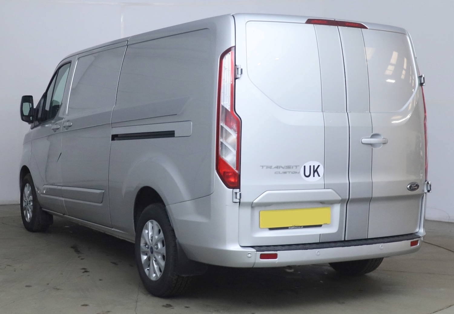 Used Ford Transit Custom 2019 for sale - 78224444: Photo 2