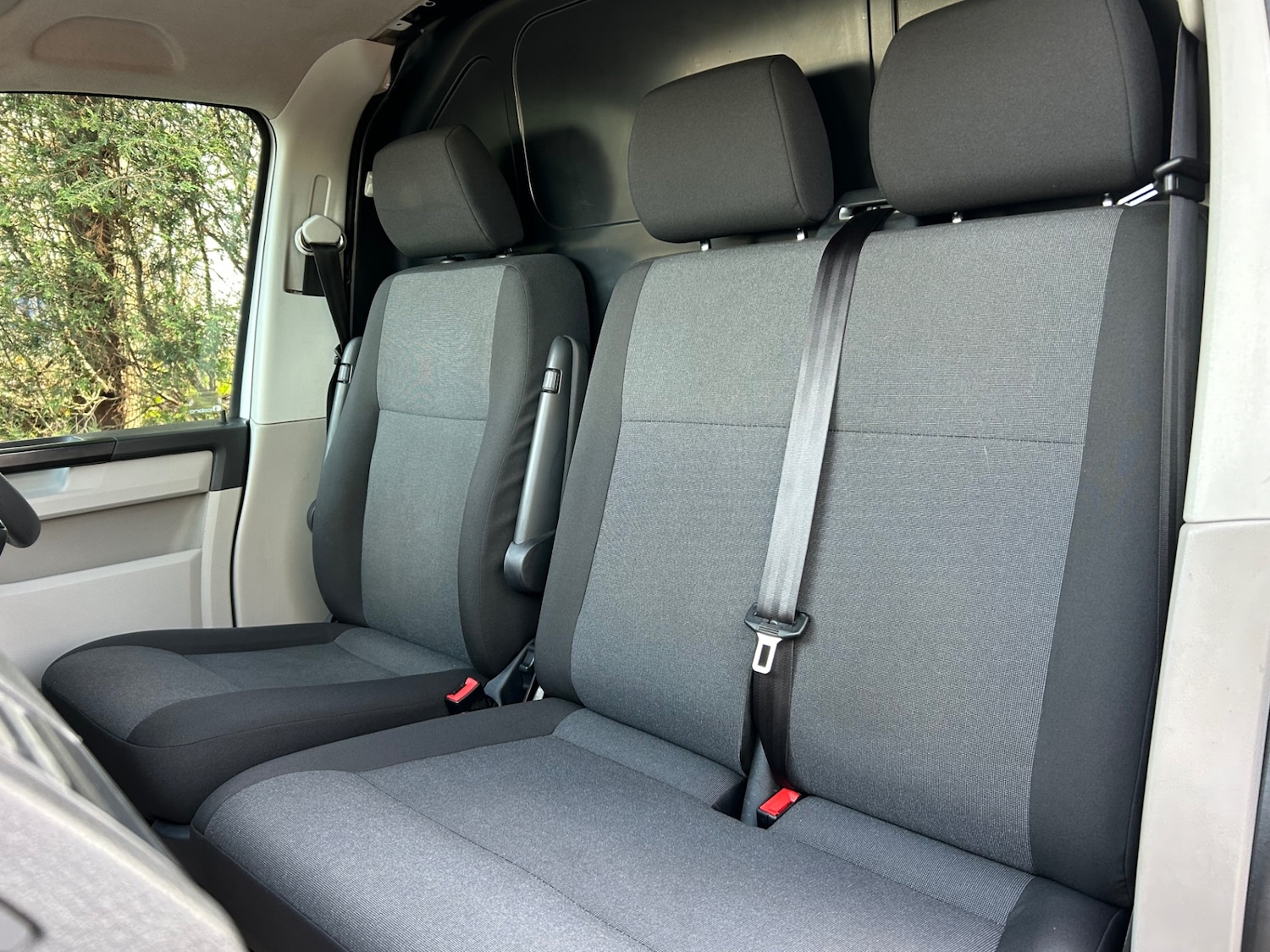 Used Volkswagen Transporter 2017 for sale - 77501420: Photo 11