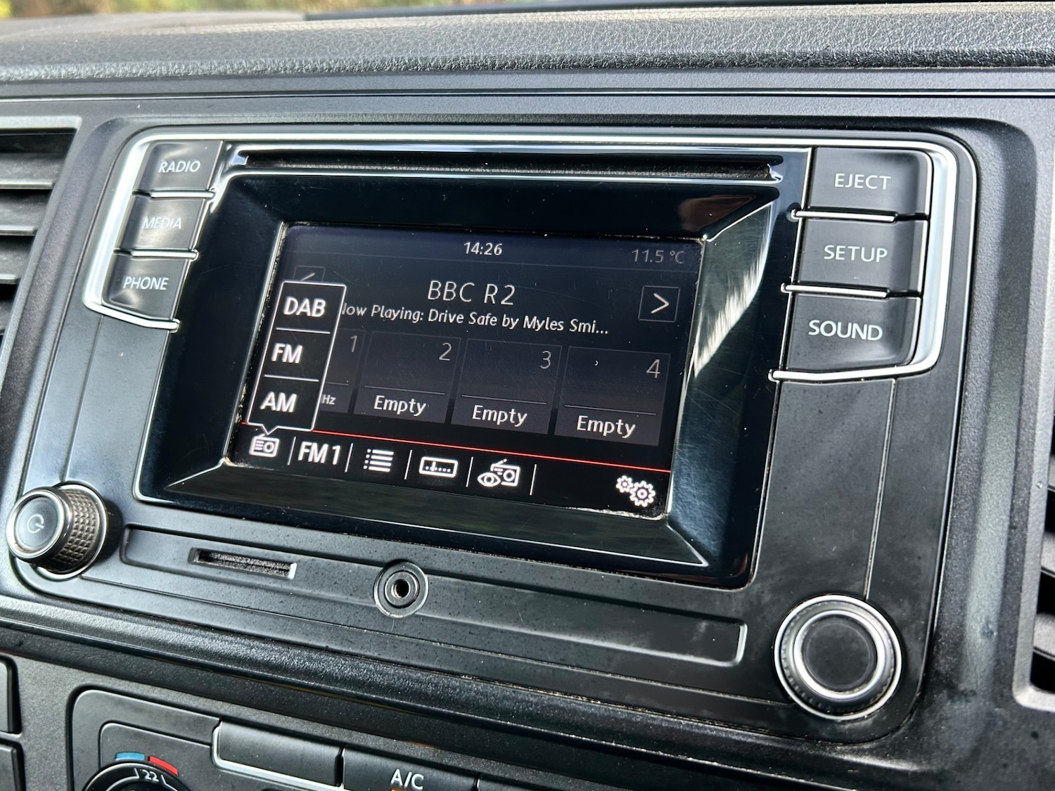 Used Volkswagen Transporter 2017 for sale - 77501420: Photo 15