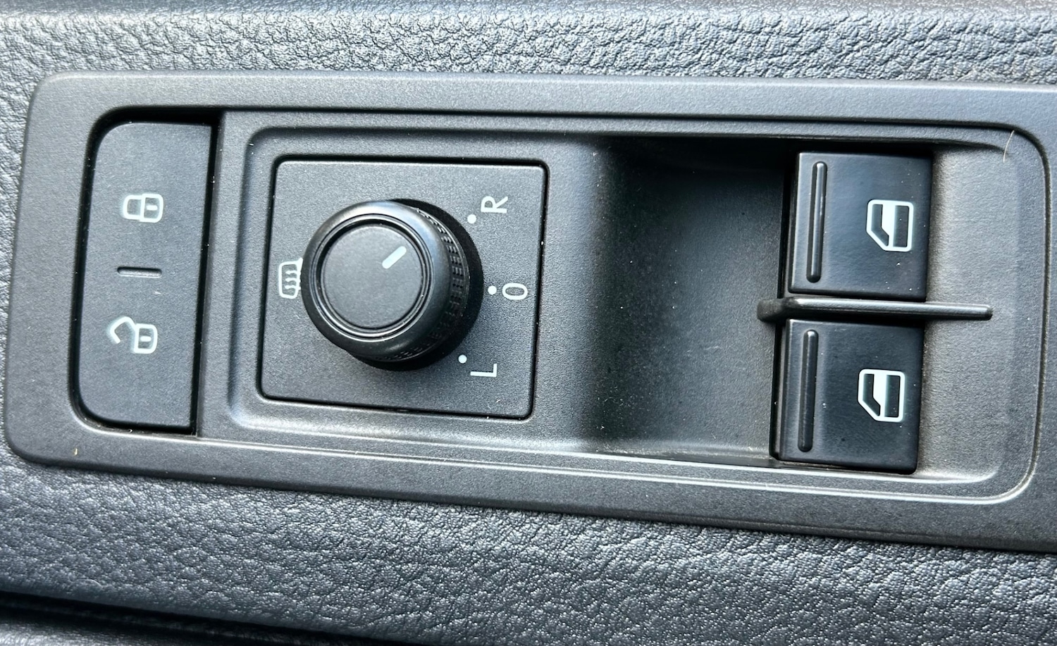 Used Volkswagen Transporter 2017 for sale - 77501420: Photo 17