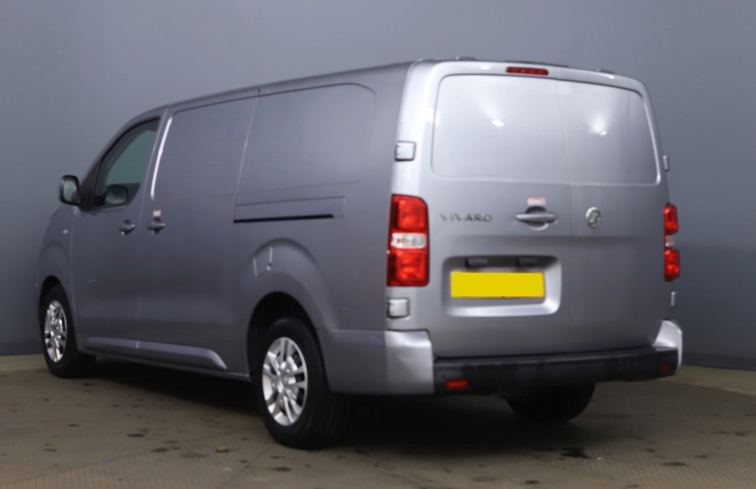 Used Vauxhall Vivaro 2021 for sale - 76637397: Photo 2