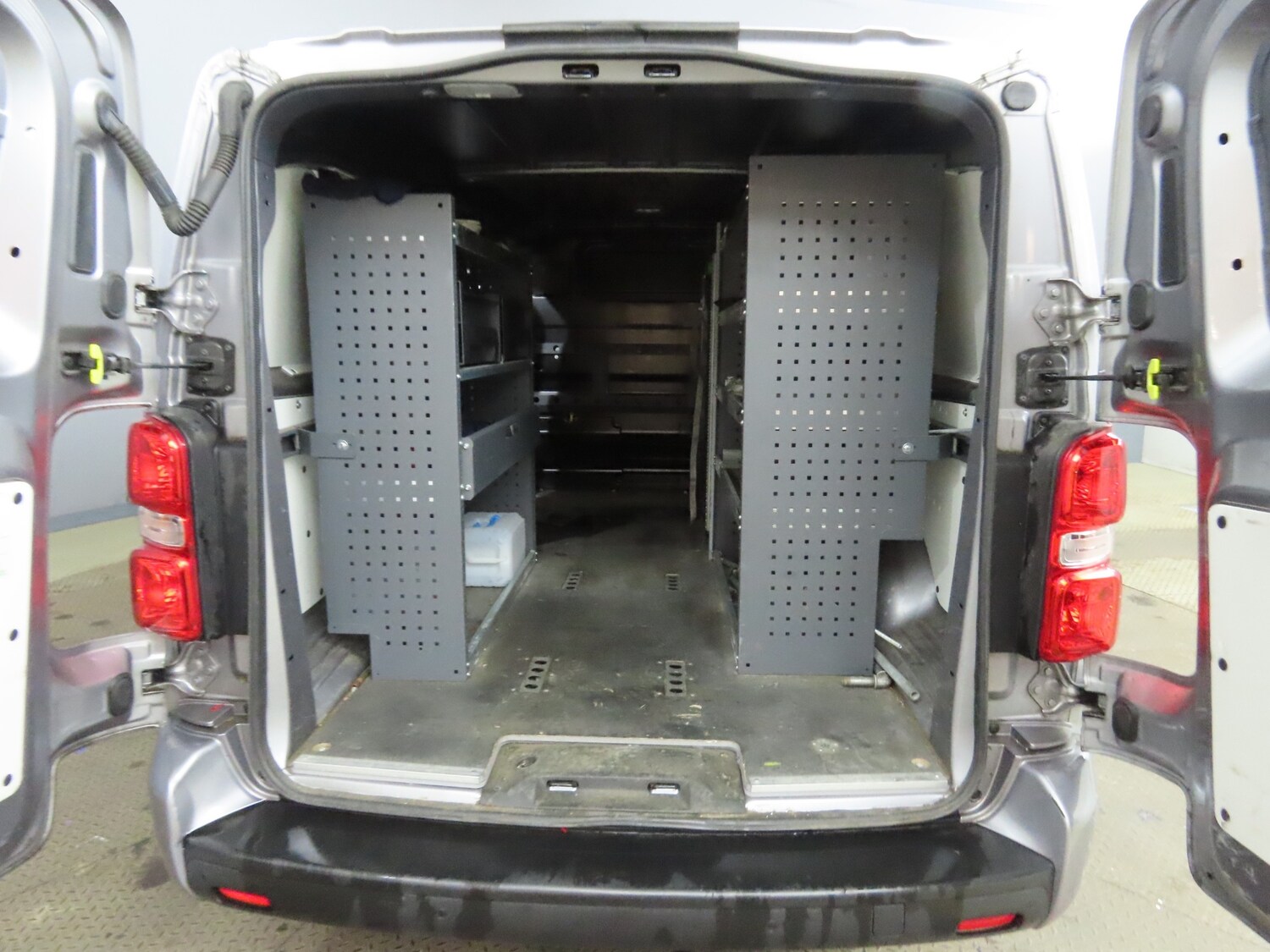 Used Vauxhall Vivaro 2021 for sale - 76637397: Photo 5
