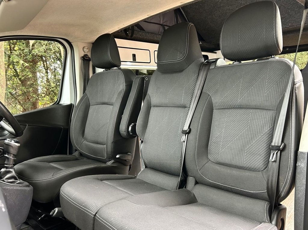 Used Renault Trafic 2021 for sale - 76638427: Photo 2