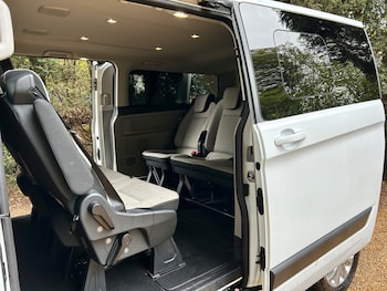 Used Ford Tourneo Custom 2023 for sale - 79589035: Photo