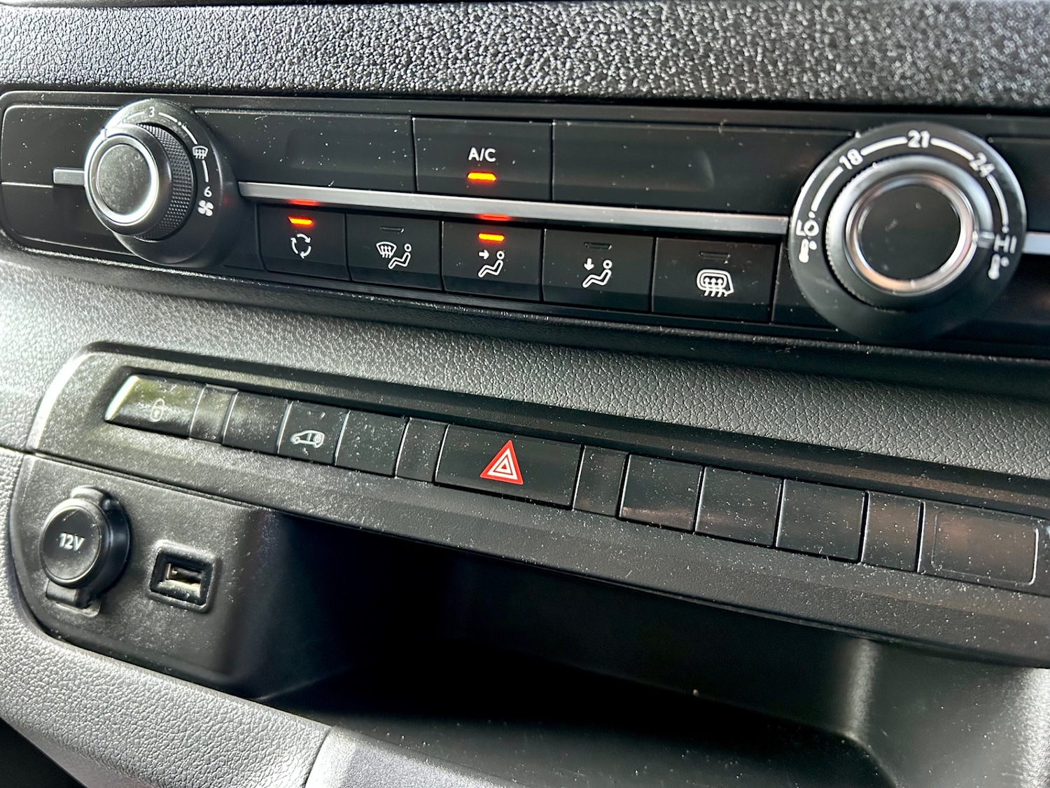 Used Peugeot Expert 2020 for sale - 76630426: Photo 14