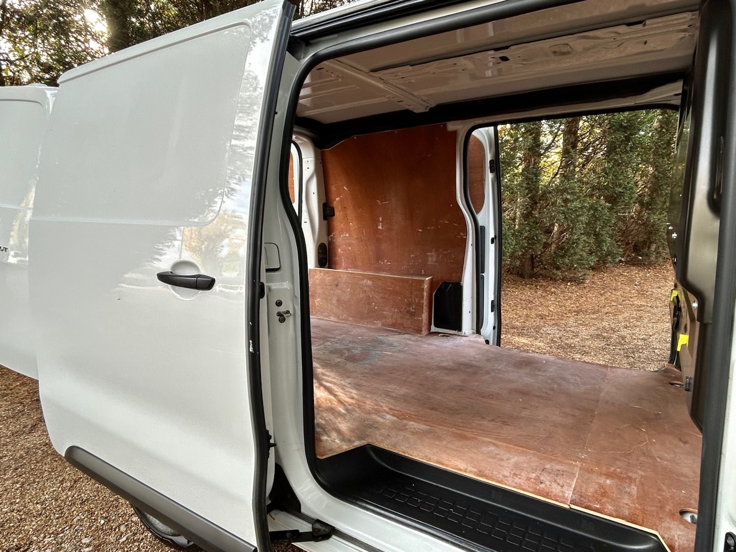 Used Peugeot Expert 2020 for sale - 76630426: Photo 6