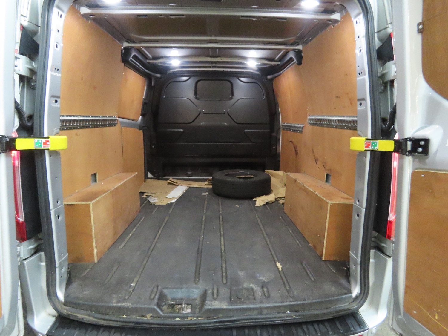 Used Ford Transit Custom 2022 for sale - 77128460: Photo 3