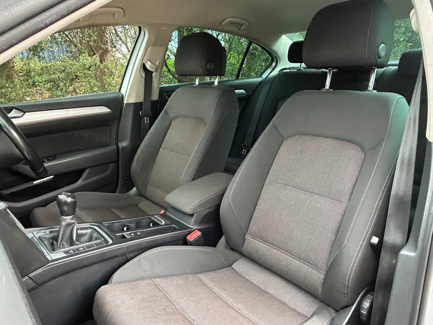 Used Volkswagen Passat 2015 for sale - 76799520: Photo 9