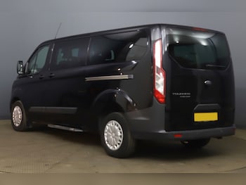 Used Ford Tourneo Custom 2015 for sale - 79439539: Photo