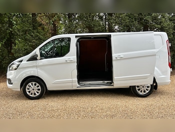 Used Ford Transit Custom 2023 for sale - 78997509: Photo