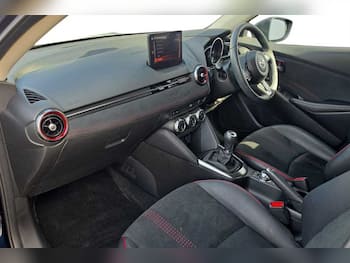 Used Mazda Mazda2 2024 for sale - 79728924: Photo