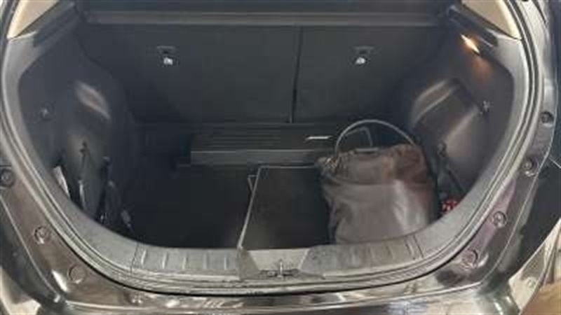 Used Nissan Leaf 2023 for sale - 76434855: Photo 5