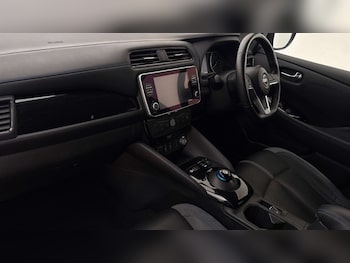 Used Nissan Leaf 2022 for sale - 79603909: Photo