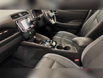 Used Nissan Leaf 2023 for sale - 78924453: Photo