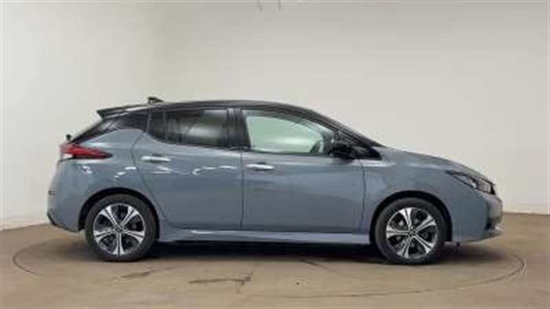 Used Nissan Leaf 2021 for sale - 76204212: Photo 4