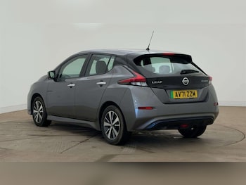 Used Nissan Leaf 2022 for sale - 76717772: Photo