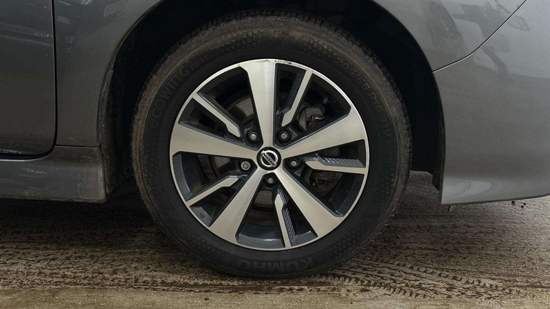 Used Nissan Leaf 2022 for sale - 76717772: Photo 6