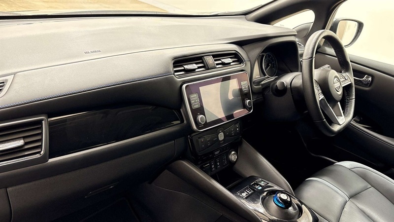 Used Nissan Leaf 2022 for sale - 76587220: Photo 2