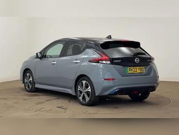 Used Nissan Leaf 2022 for sale - 76311740: Photo 3