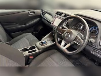 Used Nissan Leaf 2022 for sale - 76434861: Photo