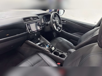 Used Nissan Leaf 2022 for sale - 76311713: Photo 2