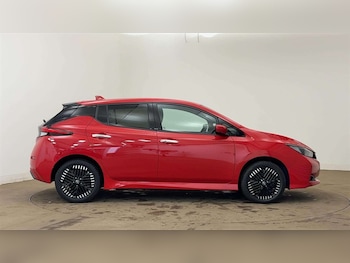 Used Nissan Leaf 2022 for sale - 76311713: Photo 4