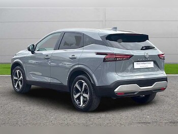 Used Nissan Qashqai 2021 for sale - 76096119: Photo