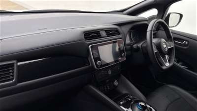 Used Nissan Leaf 2022 for sale - 77307829: Photo 2