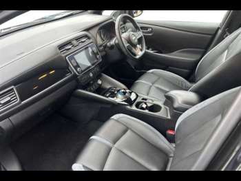 Used Nissan Leaf 2022 for sale - 74881106: Photo