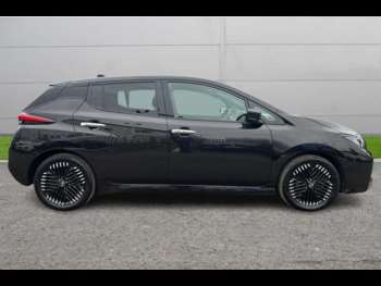 Used Nissan Leaf 2022 for sale - 74881106: Photo